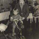 Kl. Manfred ca. 2 Jahre m. Bruder 2